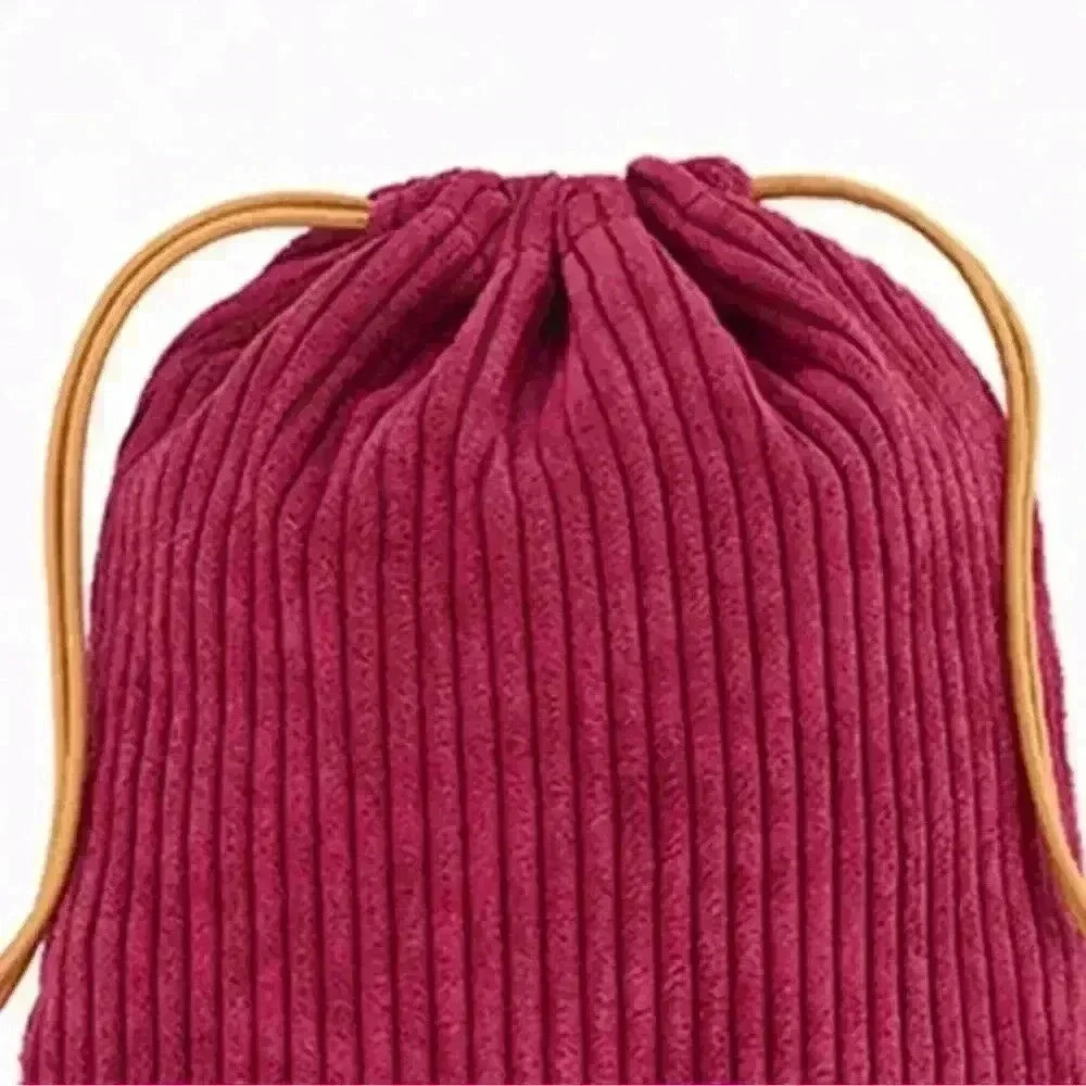 IPSY Burgundy Drawstring Cosmetic Pouch - Picture 2 of 2